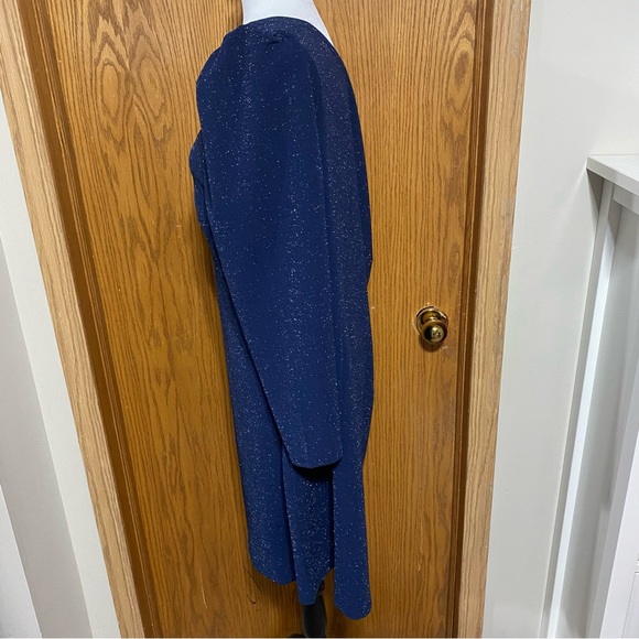 Beautiful plus size dark navy blue long sleeve one shoulder bodycon dress - Picture 8 of 9